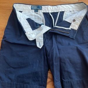 Navy cargo polo Ralph Lauren shorts great for golfing and going out.  34 waist